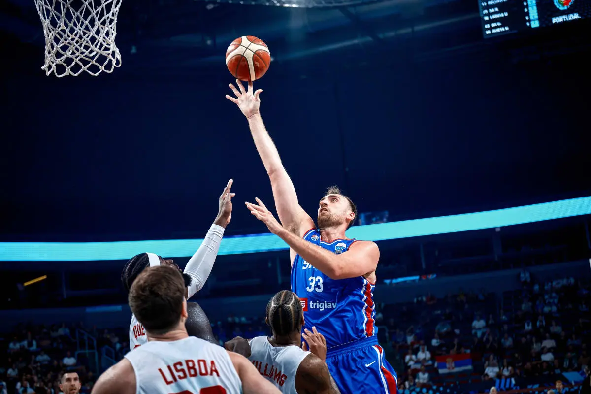 尼亚队的比, img 尼亚队的比, img