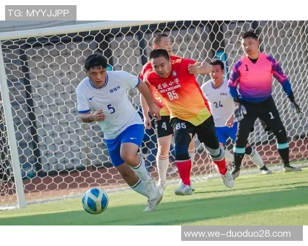 “明超”来了！家长、教师踢球赛，学生当“后援”，下一年还将晋级！